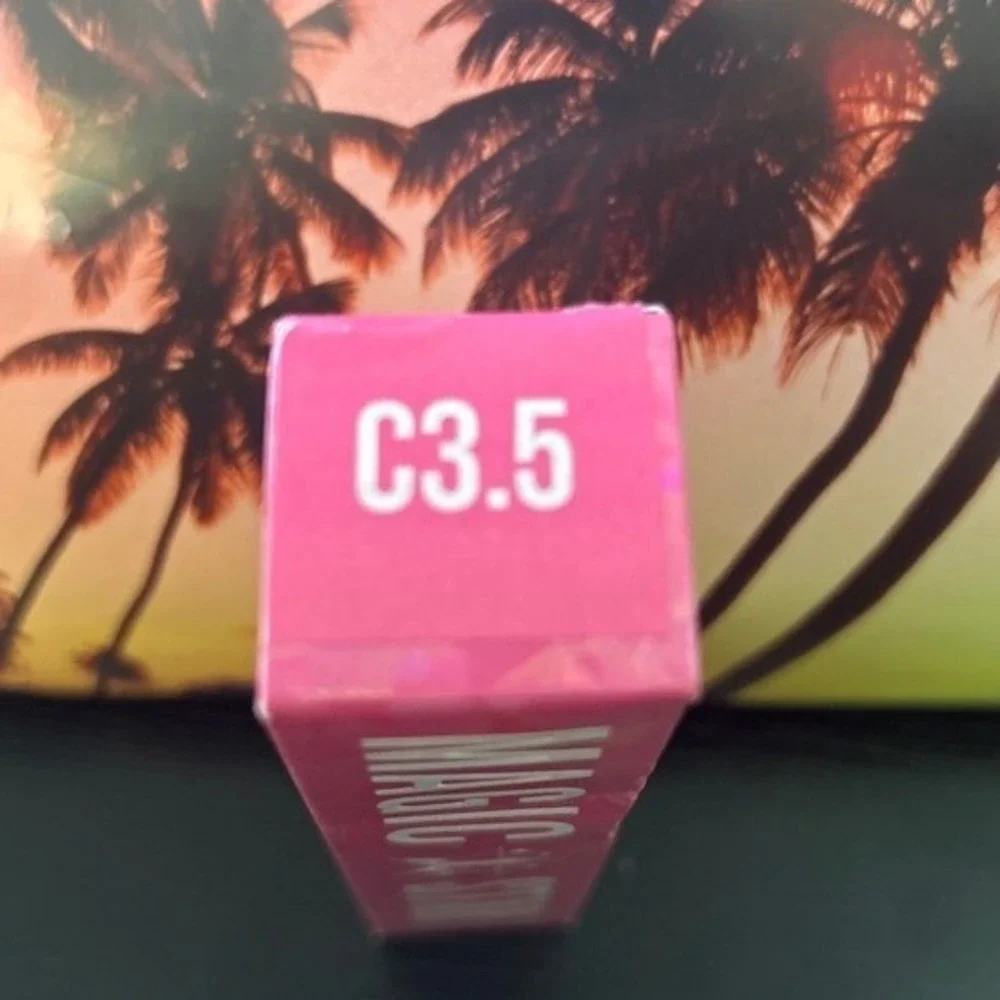 Jeffree Star Cosmetics Magic Star Concealer C3.5 NEW